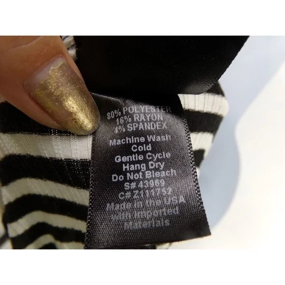 Agnes & Dora Black Pocket Forever Cardigan Double Stripe Size SM NWOT - Picture 6 of 8